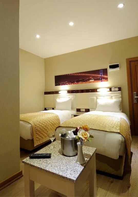 איסטמבול The City Port Hotel